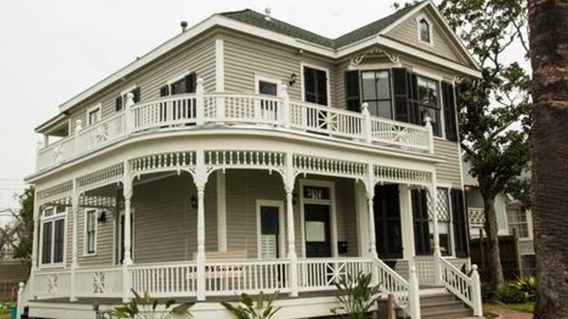 Victorian Renovation – Galveston