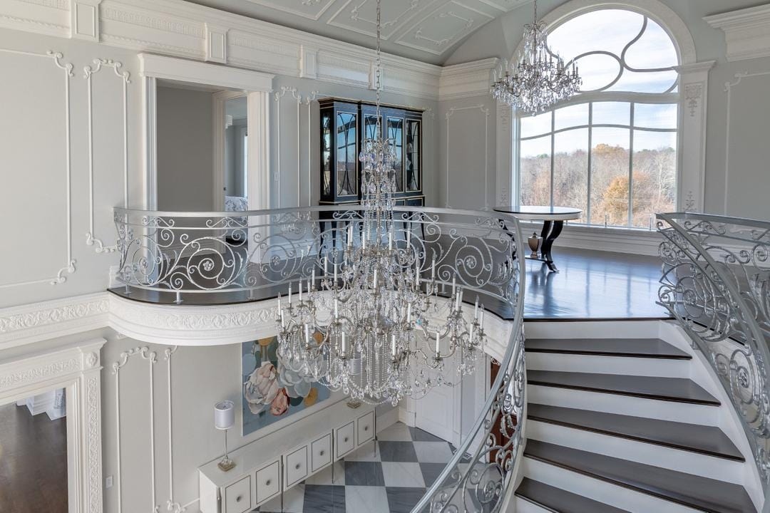 Mon Reale Ornamental Mouldings-image